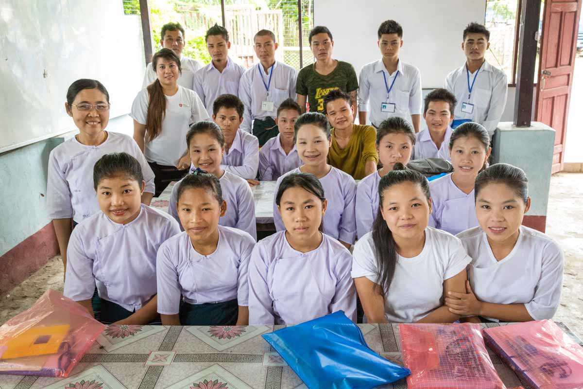 Klasse einer Schule für Gesundheitstrainer in Myanmar