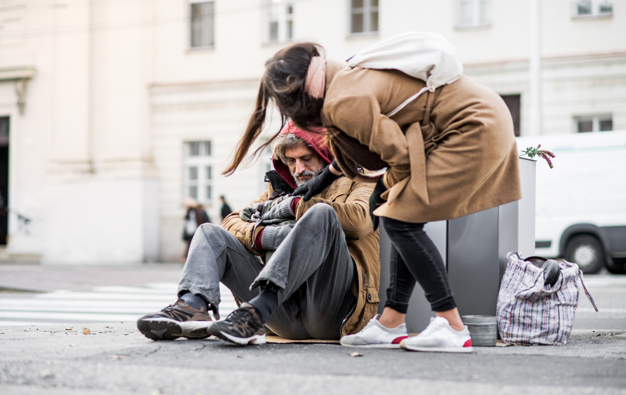 Obdachloser auf der Straße 