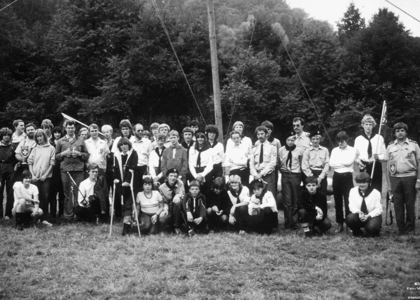 1982: Das erste Bundesjugendlager findet vom 1. bis 8.8.1982 in Bausendorf-Olkenbach, Diözese Trier, mit 44 Teilnehmenden statt.