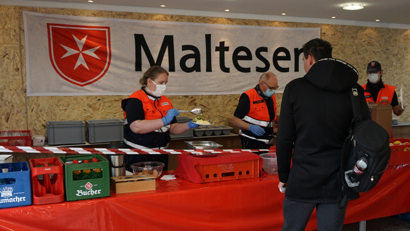 Helferinnen und Helfer der Malteser